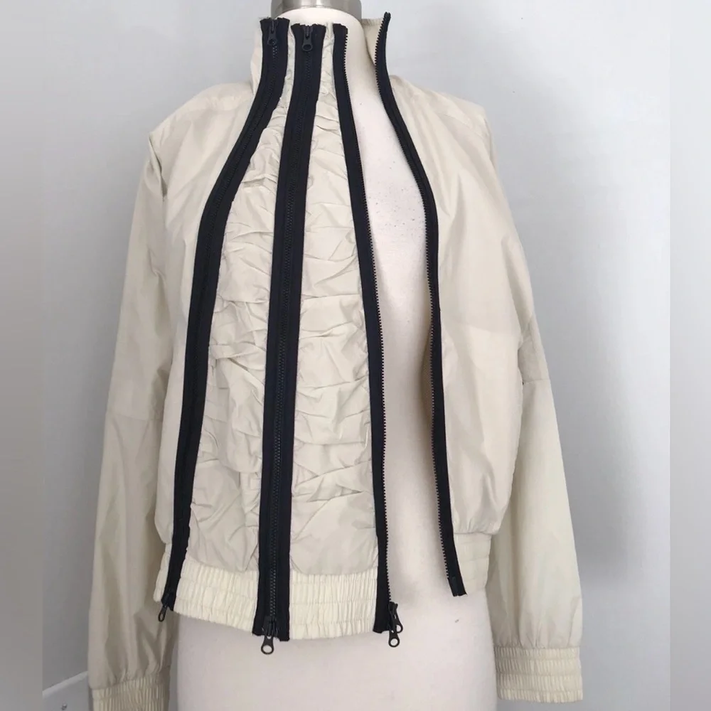 Stella McCartney NYLON THREE FULL ZIP FRONT CLOSURE LINED ZIP POCKET JACKET - Picture 9 of 12